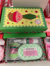 Load image into Gallery viewer, Christmas gift set - matching scents