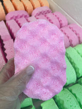 Load image into Gallery viewer, Exfoliating Soap sponges - scentaholic.uk